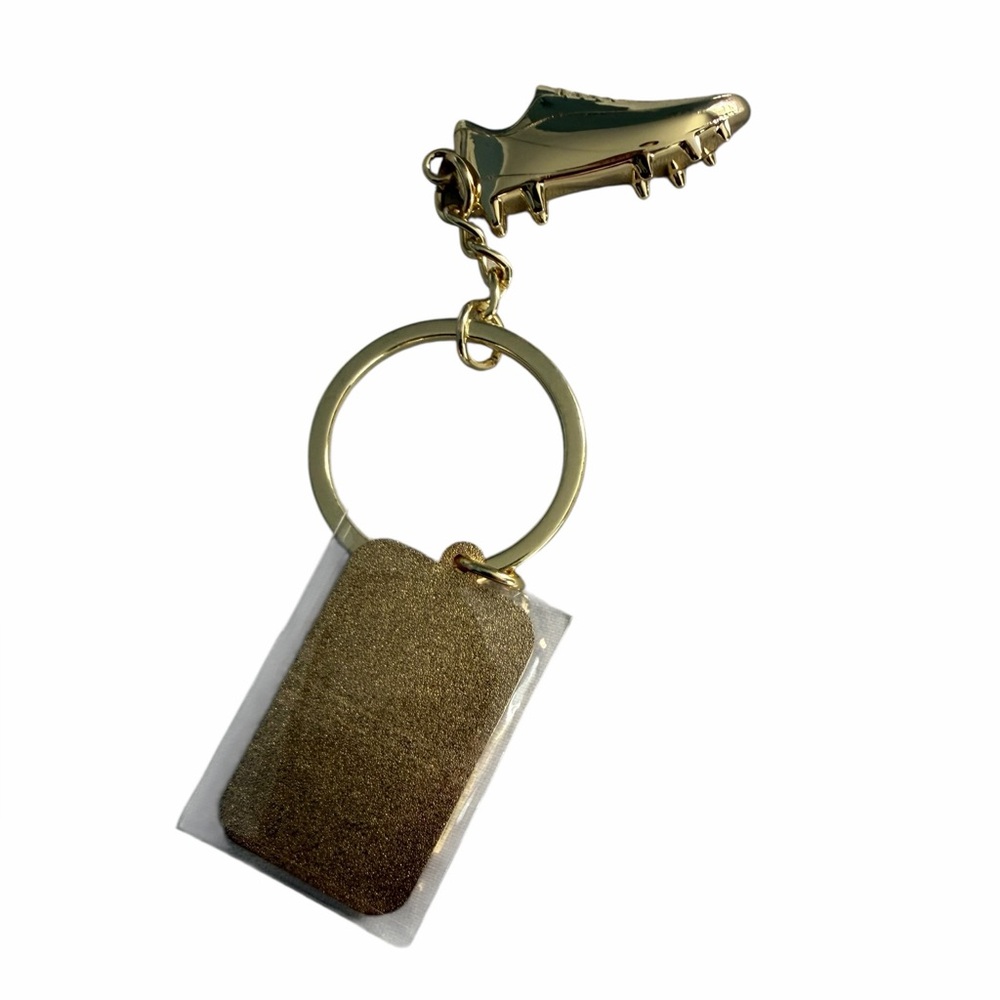 FIFA World Cup 2026 Key Chain with golden soccer cleat. NWT - Picture 3 of 4